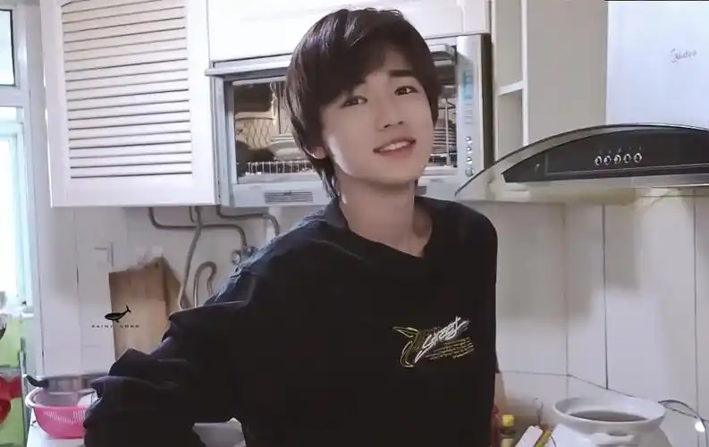 宋亚轩来源微博超话 - 堆糖,美图壁纸兴趣社区