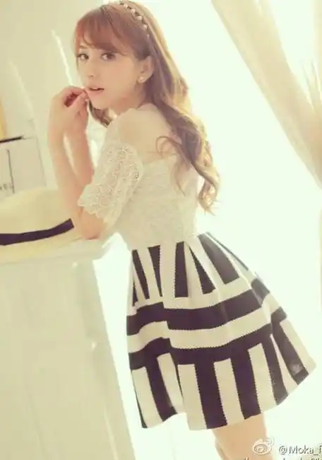 郭富城微博公布恋情女友小23岁身材惹火