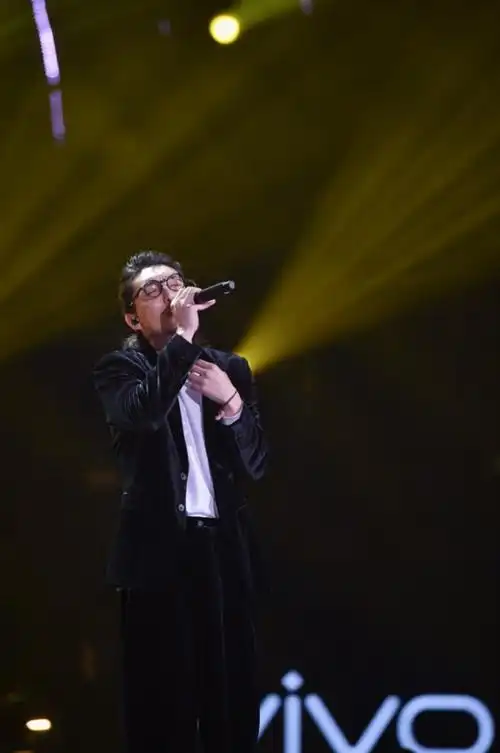 糖果live house 嘉宾预告|灵魂歌手亚森-5月6日带你体验纯粹的音乐