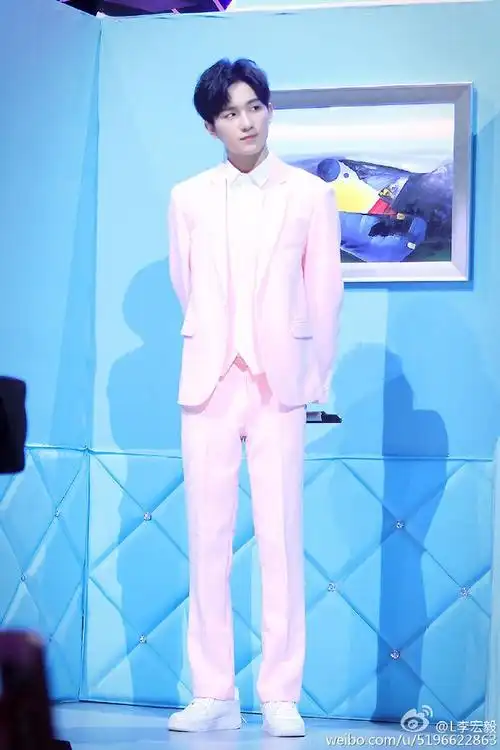 快乐大本营 没错你看到的那个闹腾的大高.