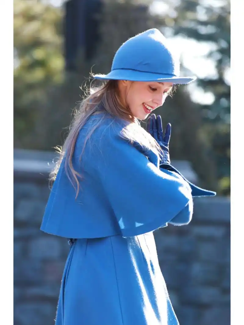 来自法国的蓝色代言人🦋 蓝衣服,蓝帽子,蓝手套,蓝包[并不简单]  #