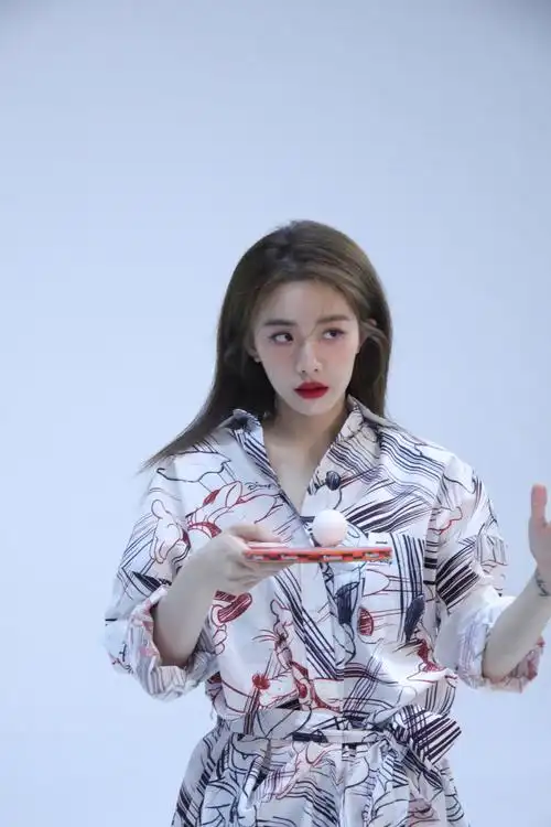 喻言是表情天才吧