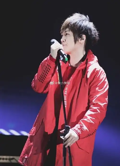 在家办公是种什么样的体验# emmm……今天叨叨突然