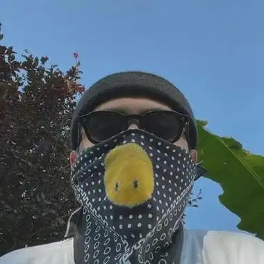 2024最新高冷高颜值戴墨镜男生头像