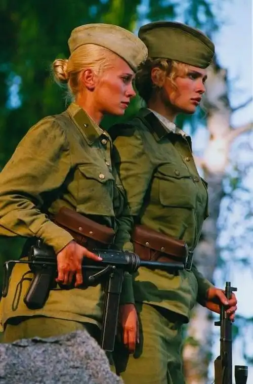 这里的黎明静悄悄