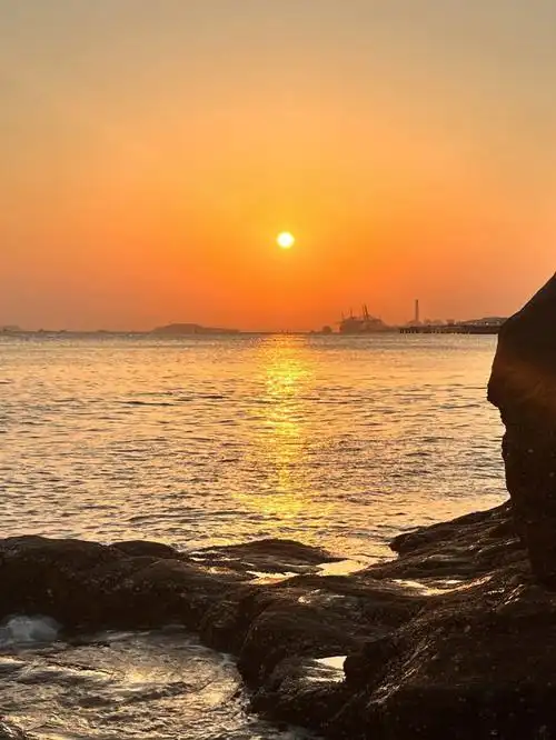 厦门旅行 #厦门白城沙滩 #海边夕阳 #记录美好生活 夕阳当然可以一个