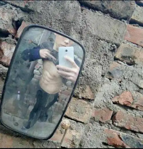 男生腹肌练不出来很着急,四个动作,带你打造巧克力般的腹肌_网易订阅