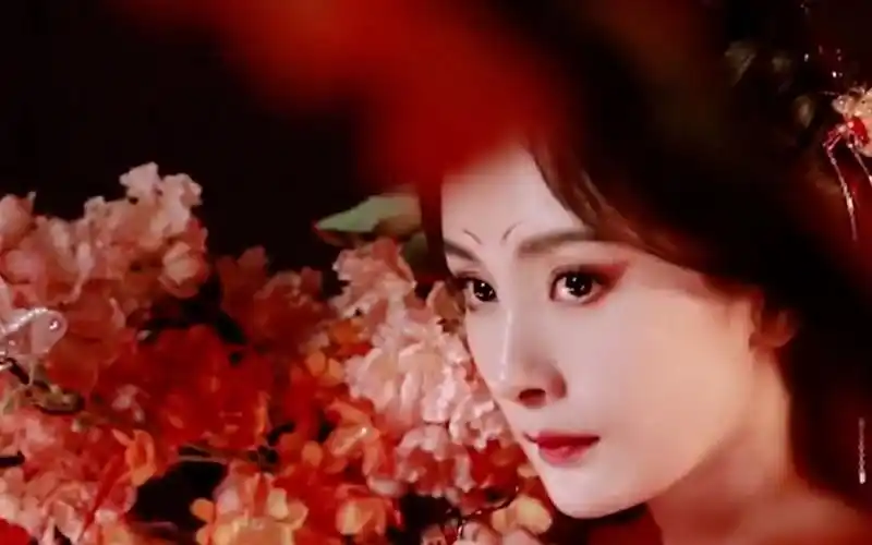 狐妖小红娘:杨幂身着红衣嫁给龚俊这幕,太美腻,连看10遍都不够