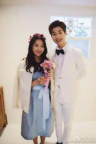 henry刘宪华 & 金艺媛