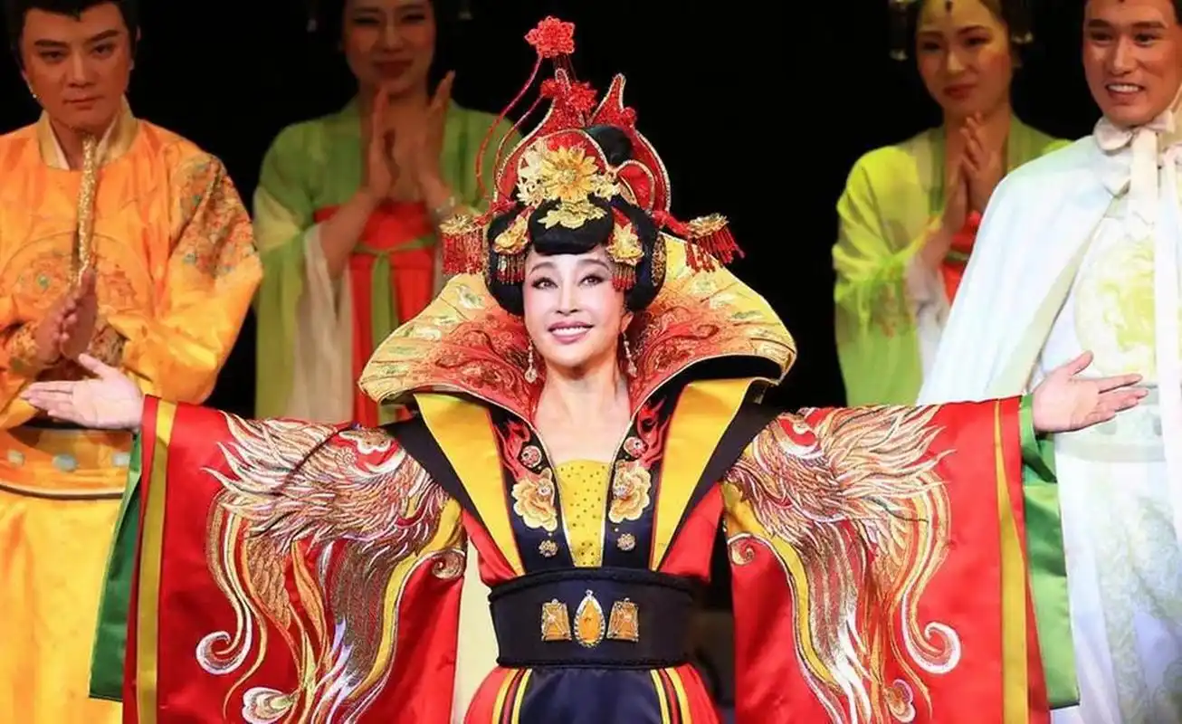 刘晓庆要来我们这个城市演话剧了!