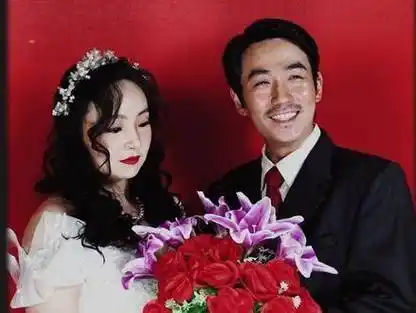 电影河边的错误# #朱一龙#  90年代结婚标配,你家是不是也有一套昭