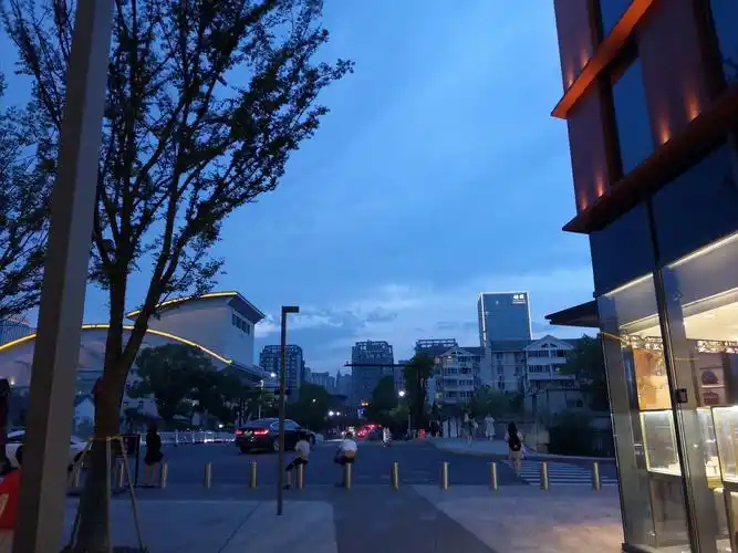 summer.某一天的傍晚