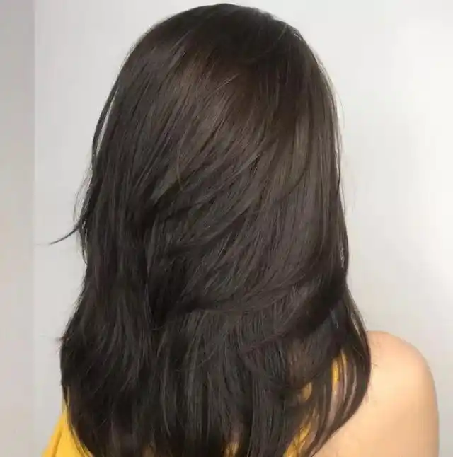 原创秦岚也爱染的一款蜂蜜茶色2020年春天快选一款发色来装扮自己