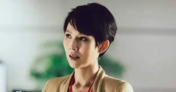 原创原创20年前的蔡少芬割断亲情放弃爱情是怎样的决心让她舍离断