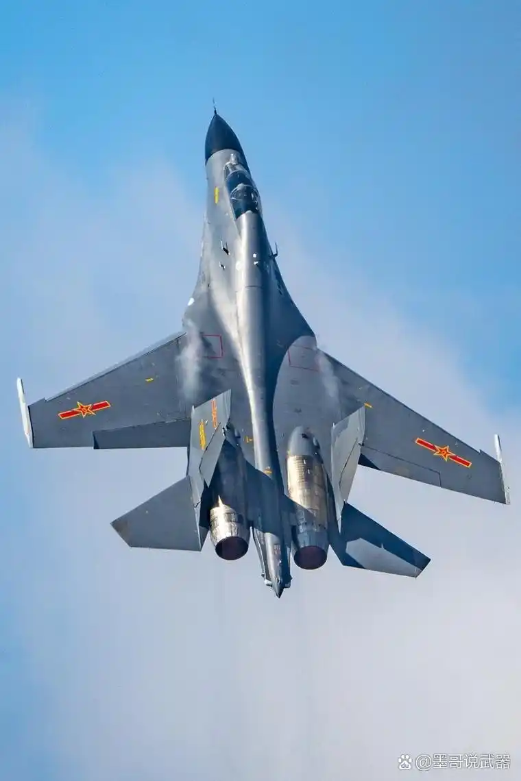 歼11b战斗机  歼11b战斗机是中国航空工业的重要成果之一,与其前身歼