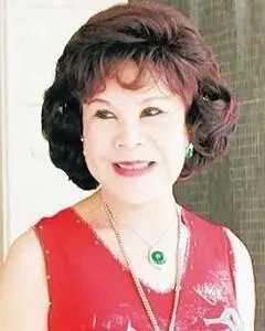 正文 据香港媒体报道,现年83岁黄夏蕙日前邀请68岁宫雪花和66岁邵音音