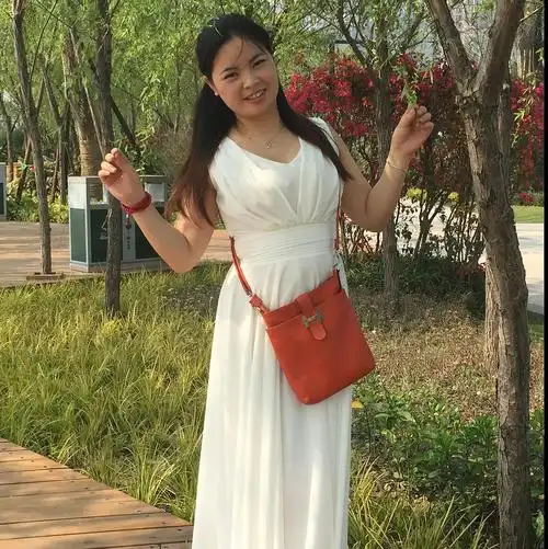 31岁离异女征婚照片(id:79500420)_福建福州征婚交友_珍爱网