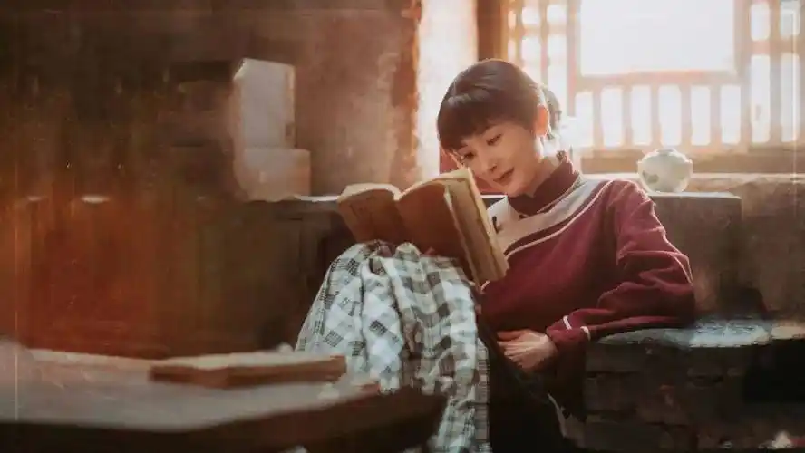 同是85花,娱乐圈的人情冷暖,在杨幂杨颖身上体现得淋漓尽致!