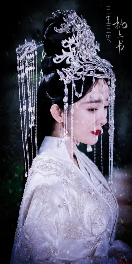 200207枕上书白浅截修 cr微博(忘了哪个集美修的图了555)