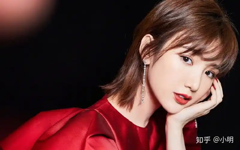 图集分享女明星毛晓彤高清桌面壁纸赶紧收藏吧