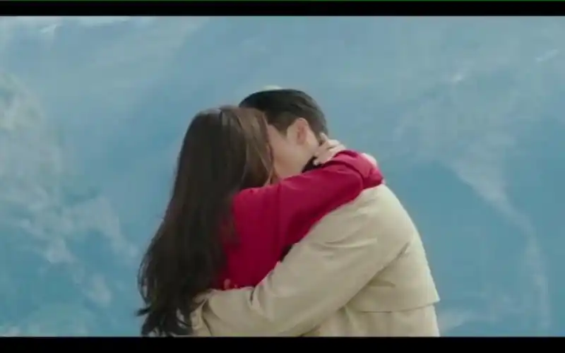 玄彬 孙艺珍吻戏