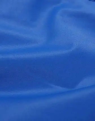 > 宝蓝色插袋帅气长袖茄克