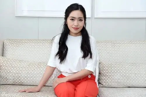 张艺谋之女张末首受访 称更愿用作品说话