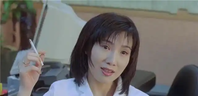 《龙在边缘》当年虽然只卖了829万港币,不过这并不影响它在影迷心中的