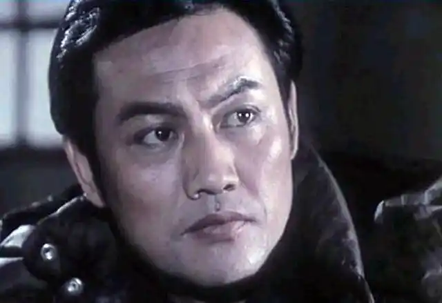 70年代英俊红小生前程似锦却因糊涂酿大错自断星途如今|演员|电影