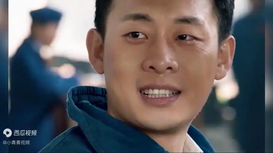 一口气看完电视剧《鸡毛飞上天》穷小子如何成功逆袭的