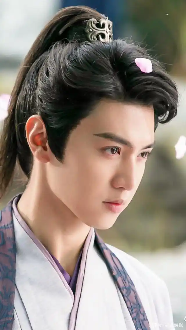 《绝代双骄》首播收视破1!胡一天古装被嫌丑,小鱼儿脸盲认不清