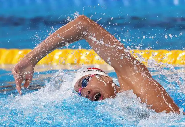 游泳——中国队夺得男子4x200米自由泳接力冠军(2)_