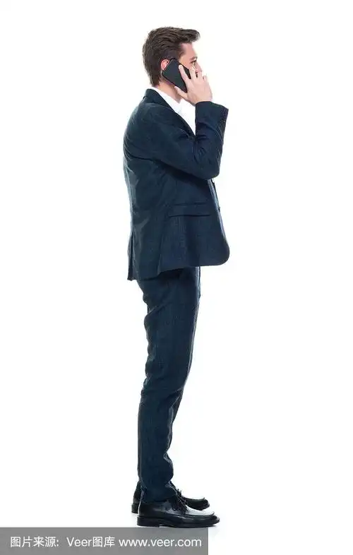 全身/侧视图/侧面视图/一人/一人20-29岁的成年人英俊的人棕色头发/有