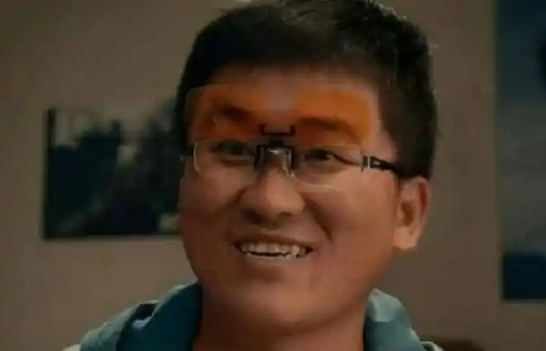 拍电影亏掉家产,靠"装疯卖傻"月入百万,姜涛:放下