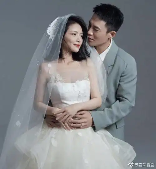 官宣生子2个月后王灿与杜淳合体拍摄婚礼大片疑婚礼将近