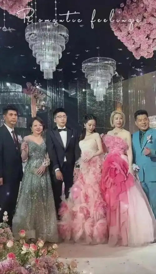 2017年,意尔康千金和汤臣一品老板儿子的盛大婚礼,真的是让人大开眼界