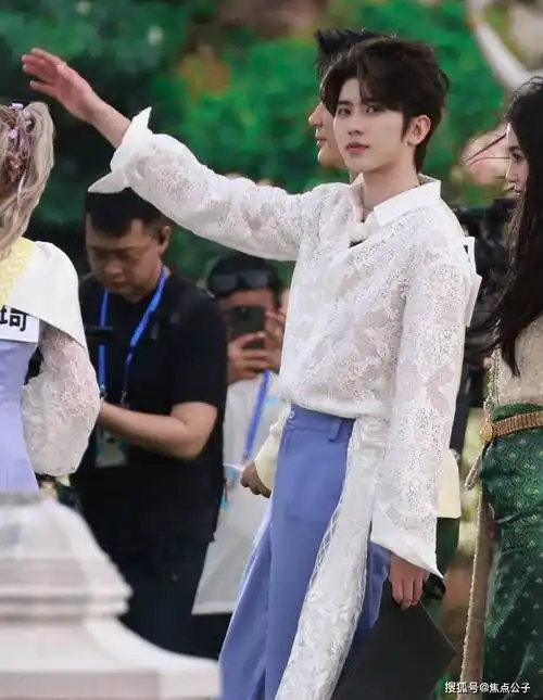 蔡徐坤演唱会被针对?