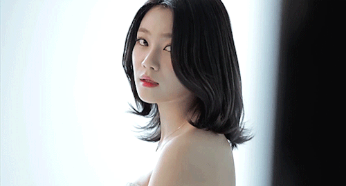 美女gif女神gif漂亮gif回头gif秀丽gif