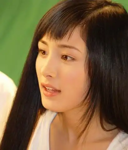 【图】杨幂刚出道的图片流出 出演《神雕侠侣》扮演郭襄受宠若惊