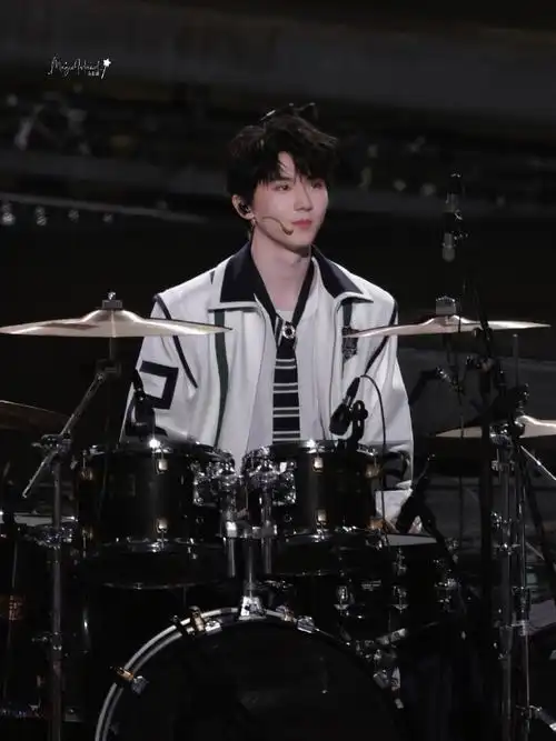 时代少年团队长-马嘉祺#马嘉祺湖南卫视跨年晚会##湖南卫视跨年晚会