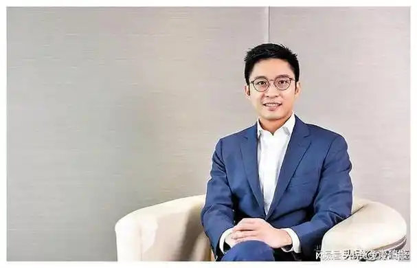 霍启仁:大哥比我强,二哥比我富,但我才是家里最幸福的