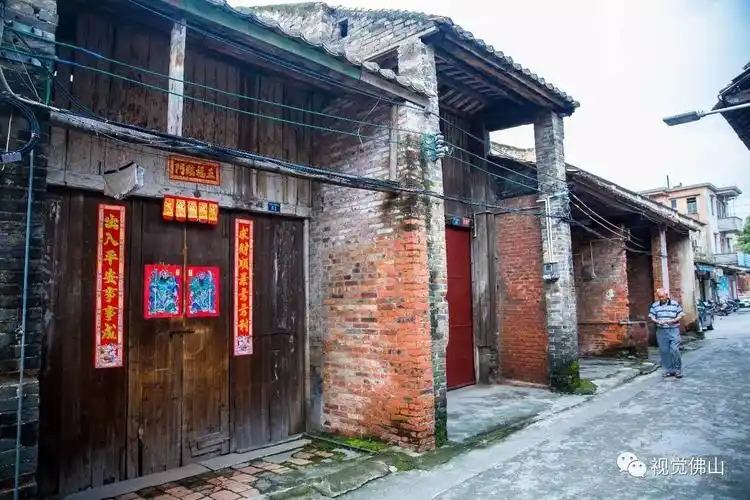 十里长街:先建官窑,后有佛山