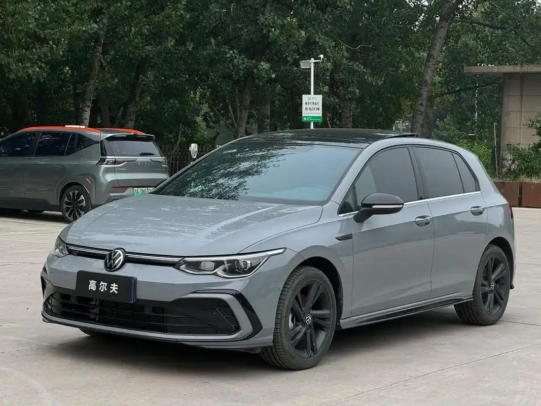 零出险,实表7000公里,  #dou是好车 #高性价比二手车推荐 #大众高尔夫