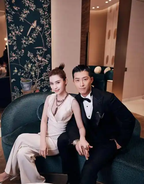 何超莲不嫁豪门公子哥霍启山,却甘愿下嫁家道中落的窦骁图什么_地位