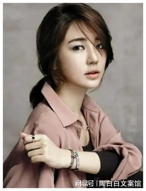 47岁的金钟国,年年被传结婚,尹恩惠却还是他的死结.