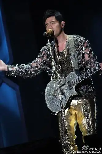 2015周杰伦周杰伦魔天伦2成都站_高清图片大全-爱豆app