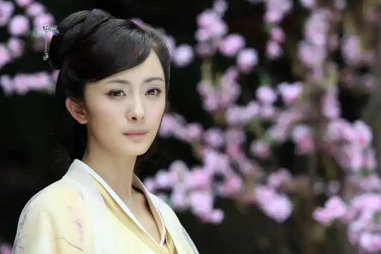 最新古装电视剧2012(最新古装电视剧2023热播最火剧有哪些)