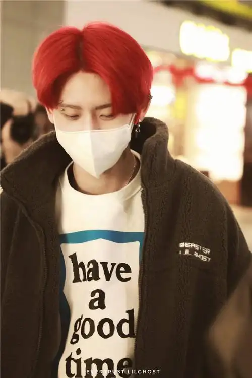 火焰少年小鬼上海飞北京 奶黄饱饱justin北京出发飞南宁