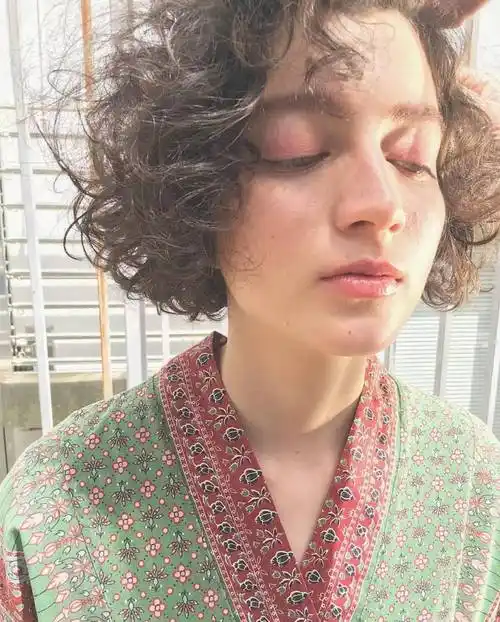 短发爆炸头释放你的个性