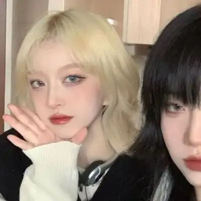 高清闺蜜头像可爱真人霸气高冷两张图